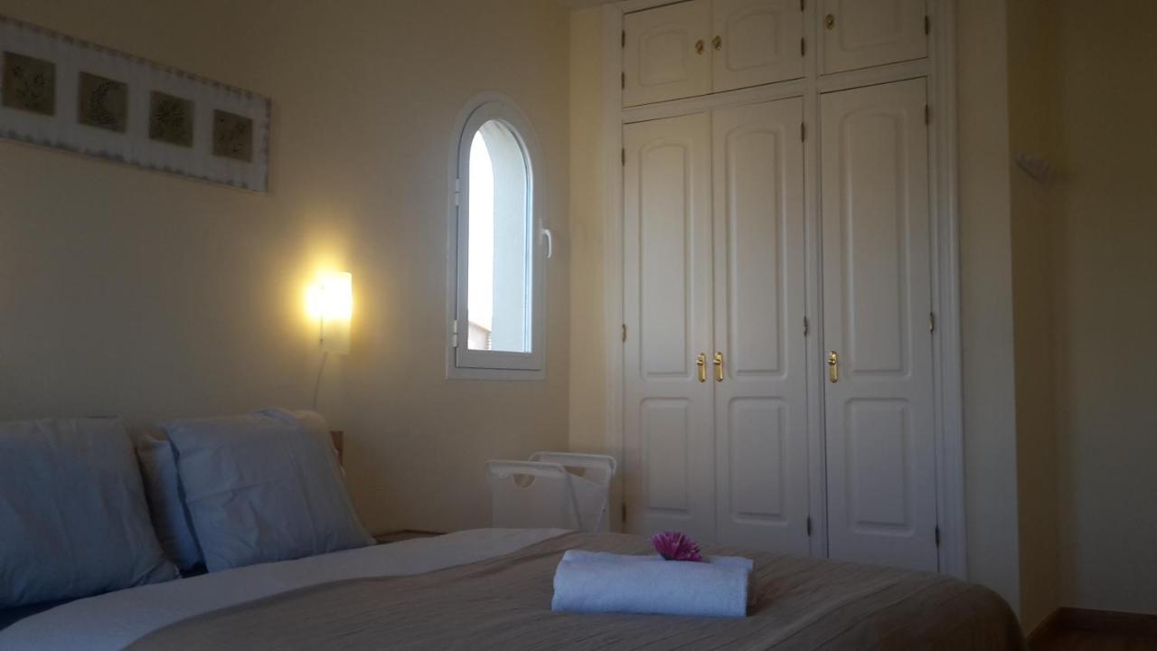 Chalet Trolio Bed & Breakfast Alhendin Exterior photo